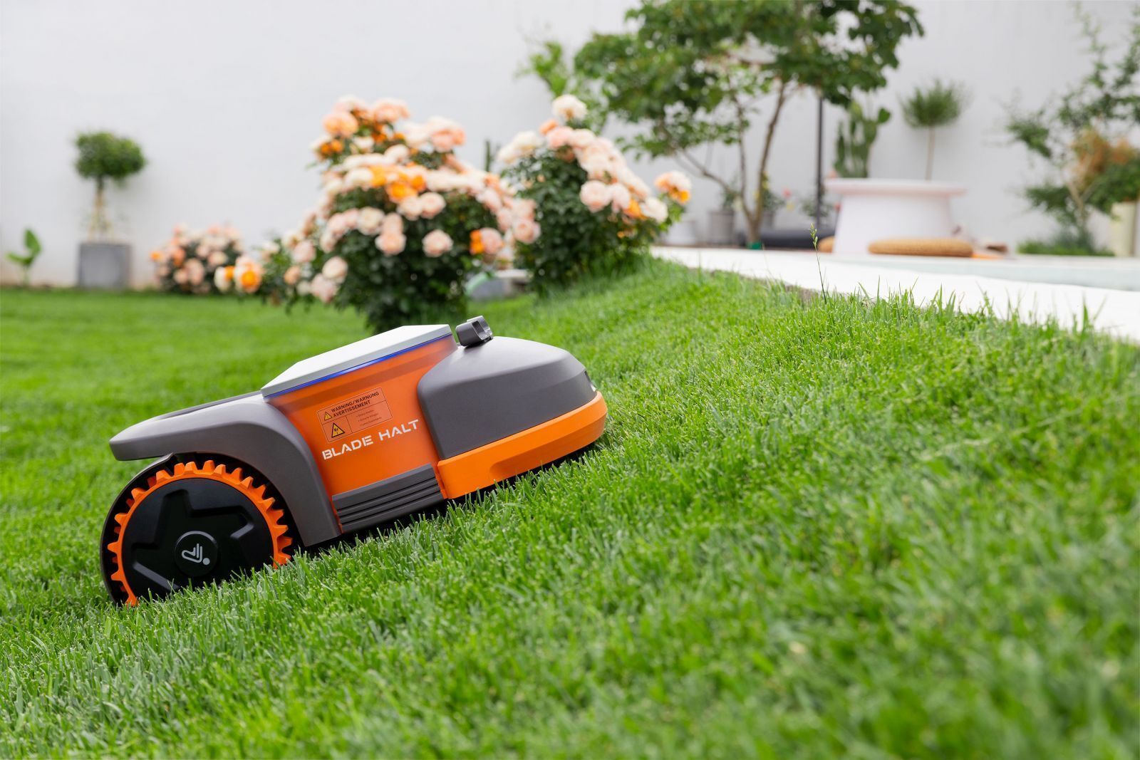 Tondeuse robot sans fil Segway Navimow H1500E-VF 1 500 m² avec GPS, Wi-Fi, 4G et caméra VisionFence