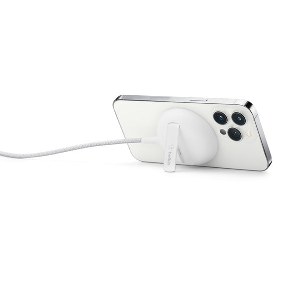 Station de charge sans fil portable BOOST↑CHARGE™ PRO de Belkin avec MagSafe – Édition spéciale