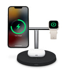 Charger l&#39;image dans la galerie, Station de charge sans fil 3-en-1 Belkin BOOST↑CHARGE PRO avec MagSafe
